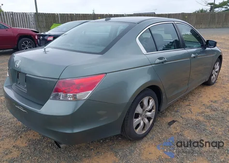 2008 Honda Accord 2.4 Ex-L z USA, uszkodzony, nr VIN 1HGCP26848A103513